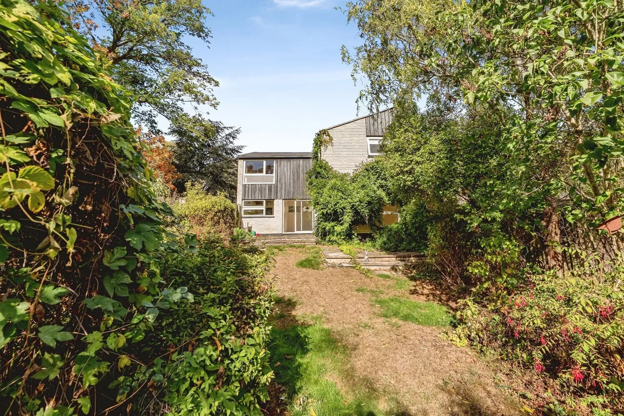 Cedar Chase, Taplow, SL6, photo 16
