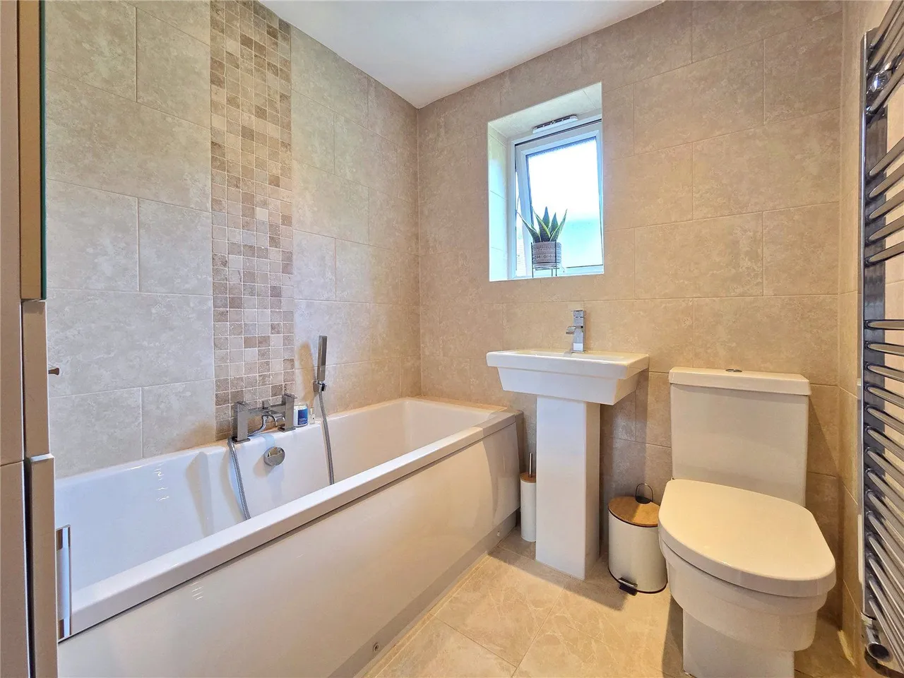 Fernhill Way, Stacksteads, OL13, photo 17