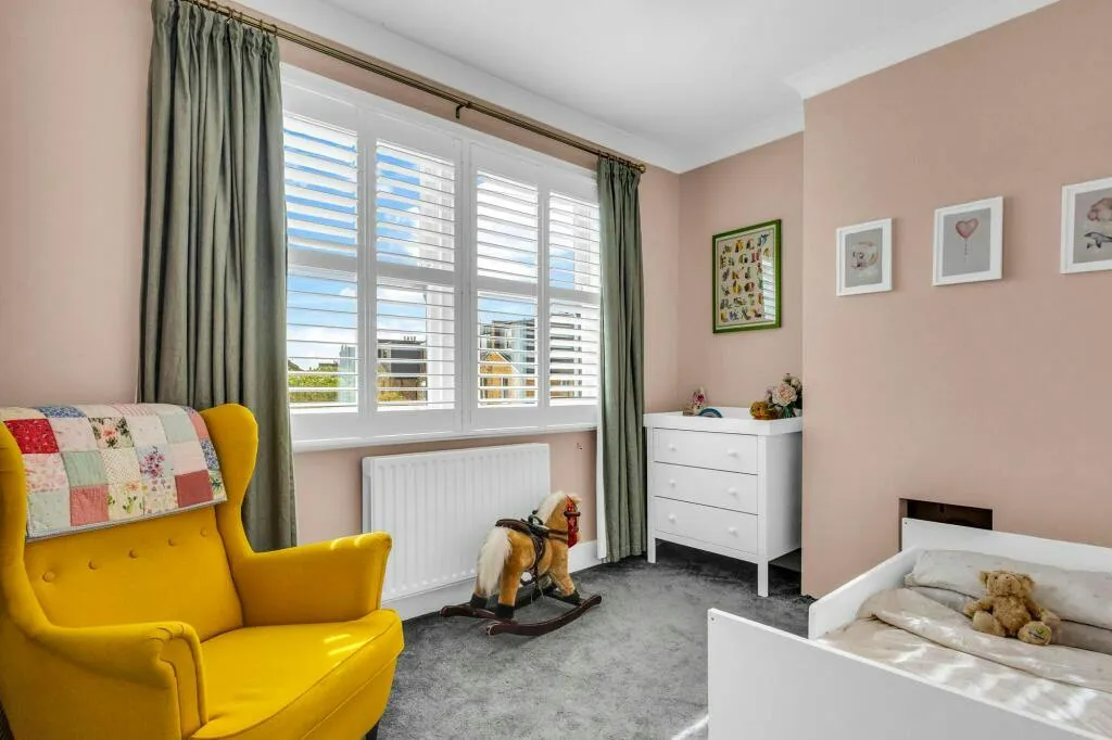 Barclay Road, London, E17, photo 8