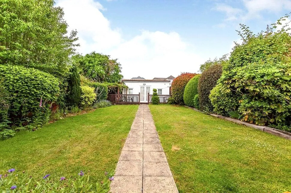 Courtlands Drive, Watford, WD17, photo 13