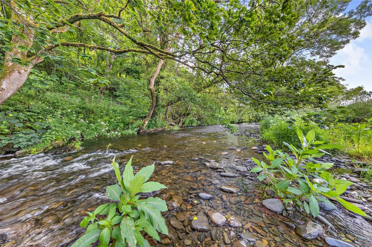 Bryn Rhyd Yr Arian, Llanfairtalhairn, LL22, photo 3