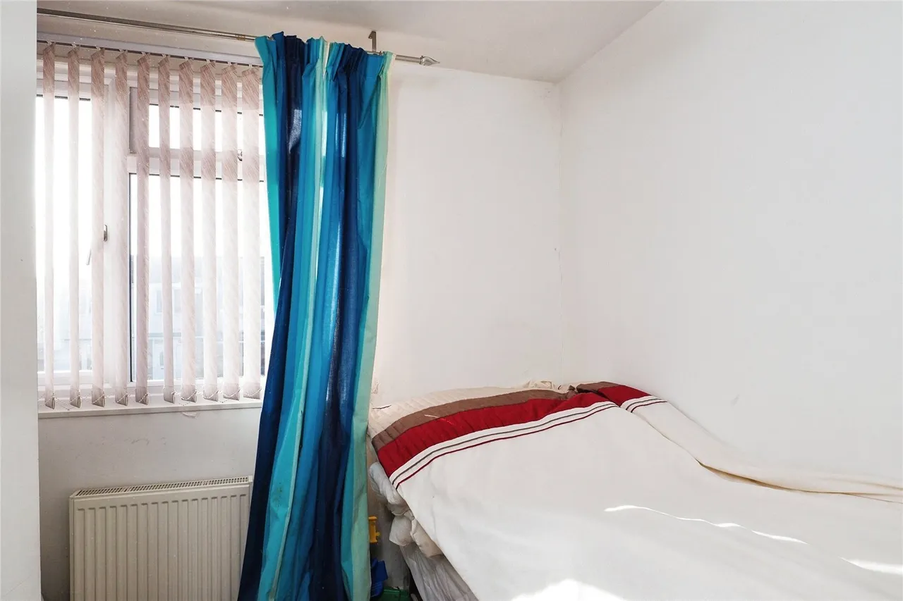 Sumburgh Road, Clifton, Nottingham, NG11, photo 15