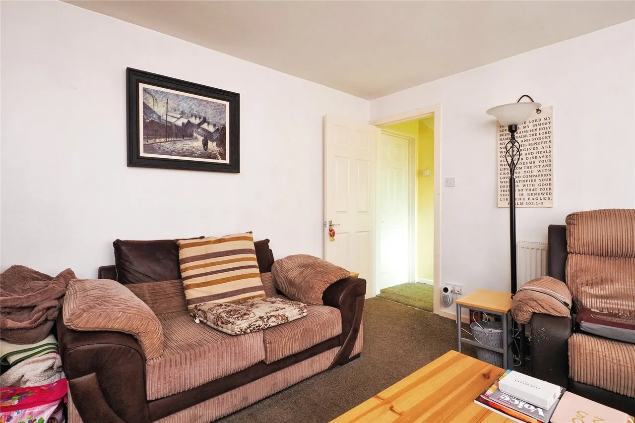 Sumburgh Road, Clifton, Nottingham, NG11, photo 11