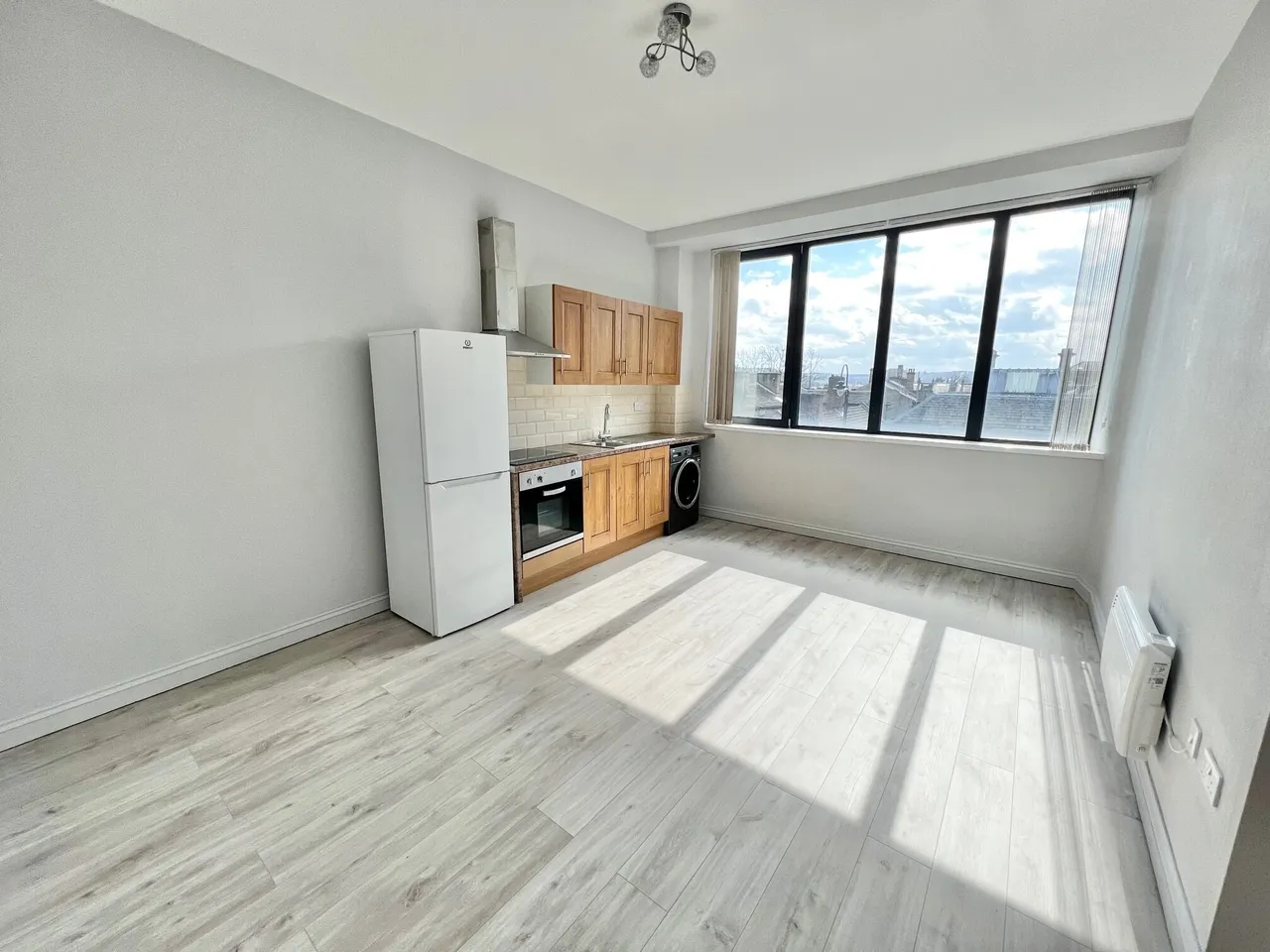 1 bed flat to rent, Southgate House, Halifax, HX1