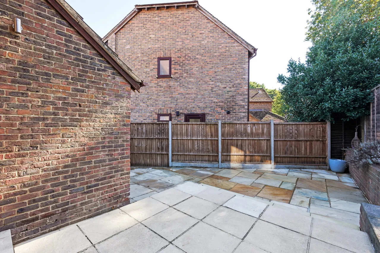 Iris Close, Walderslade Woods, ME5, photo 21