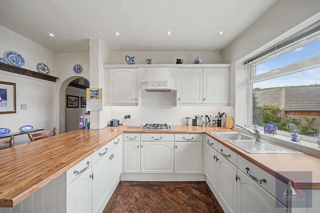 Spring Terrace Newhey, Rochdale OL16 4LZ, photo 4