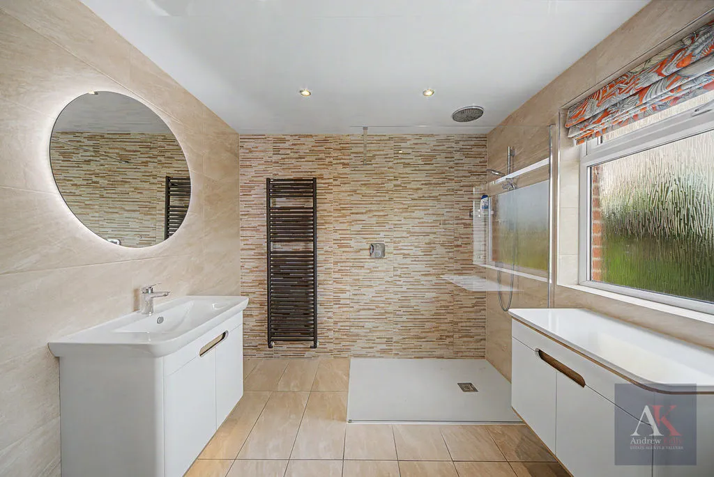 Spring Terrace Newhey, Rochdale OL16 4LZ, photo 19