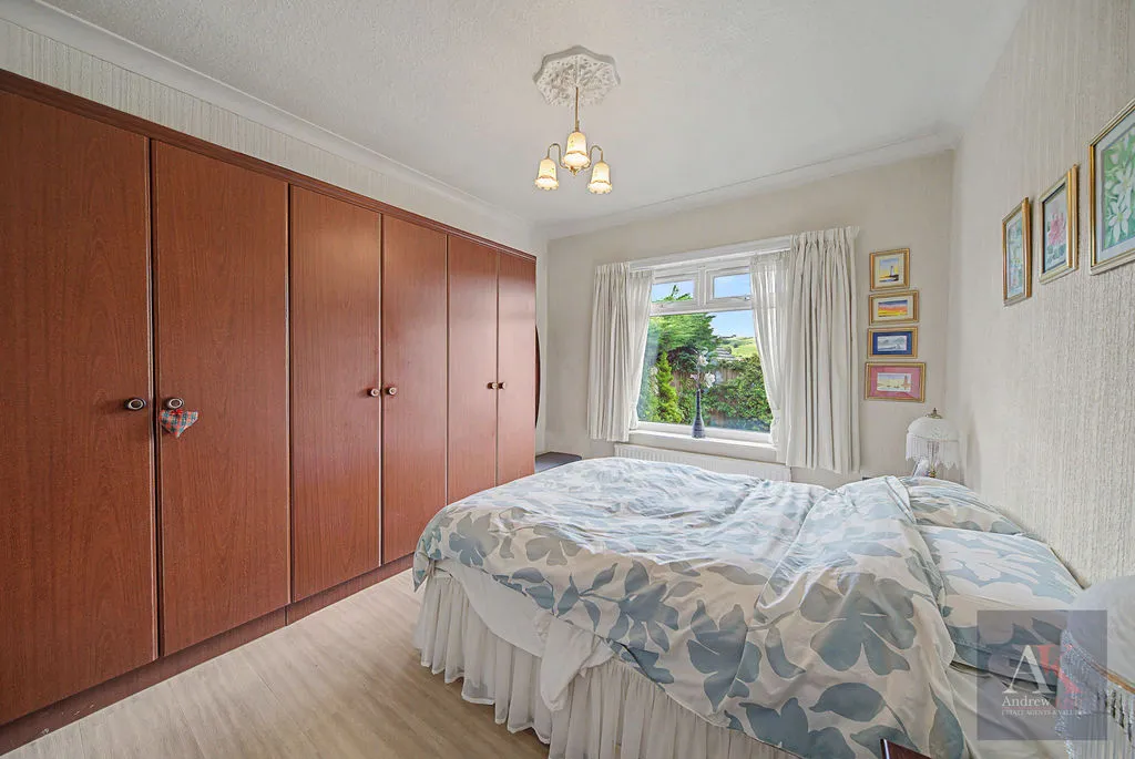 Spring Terrace Newhey, Rochdale OL16 4LZ, photo 15