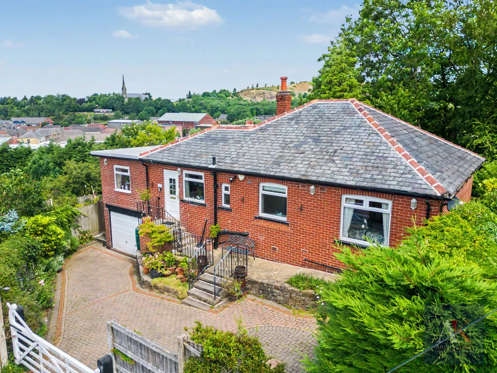Spring Terrace Newhey, Rochdale OL16 4LZ, photo 27