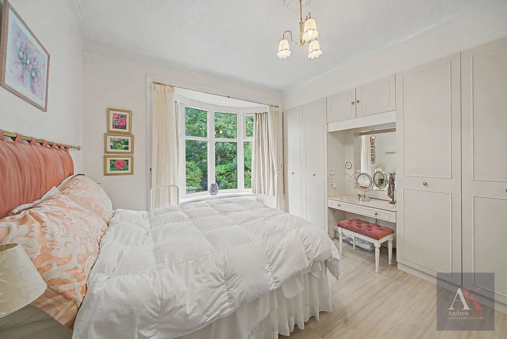 Spring Terrace Newhey, Rochdale OL16 4LZ, photo 13
