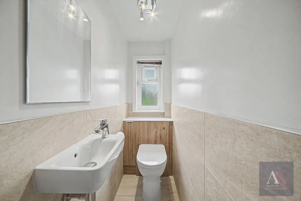 Spring Terrace Newhey, Rochdale OL16 4LZ, photo 21