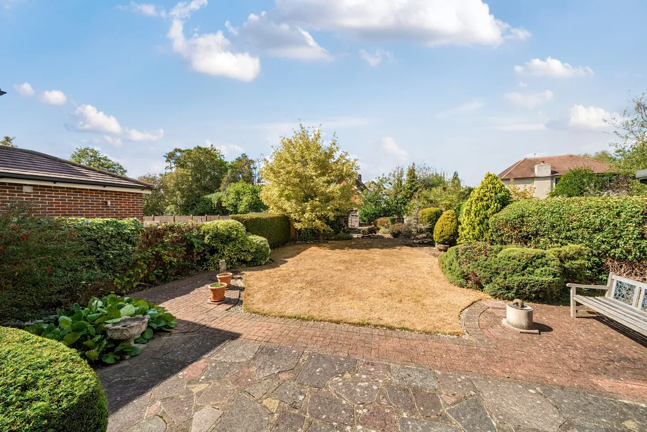 Addington Road, West Wickham, BR4, photo 2