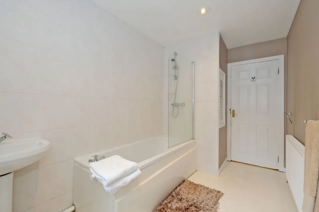 Bylands, St. Fergus, AB42, photo 21
