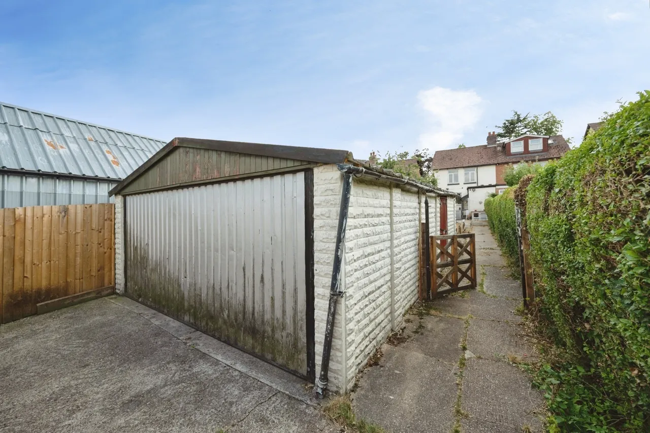 Holloway Lane, Redditch, B98, photo 23
