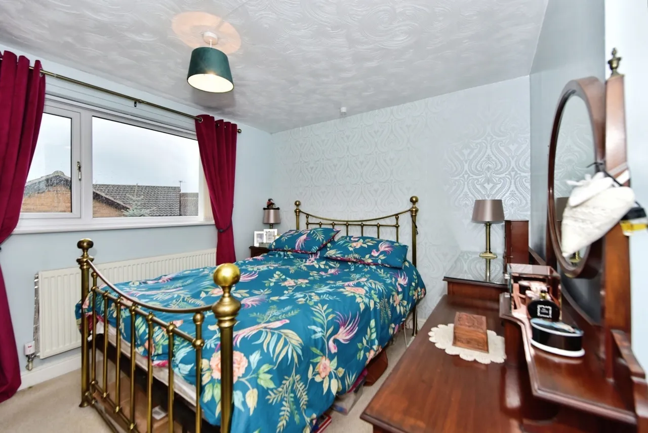 Foxcroft Drive, Killamarsh, Sheffield, Derbyshire, S21, photo 8