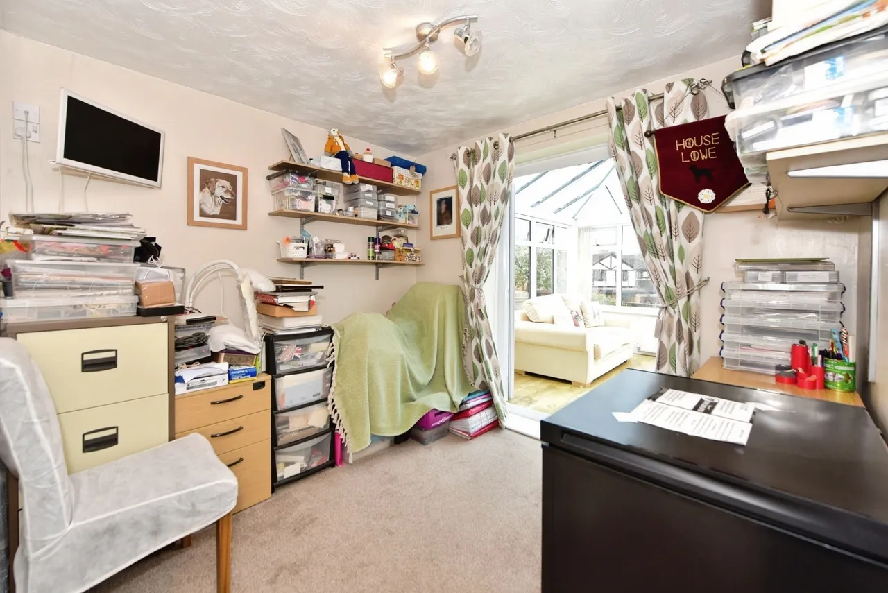 Foxcroft Drive, Killamarsh, Sheffield, Derbyshire, S21, photo 9