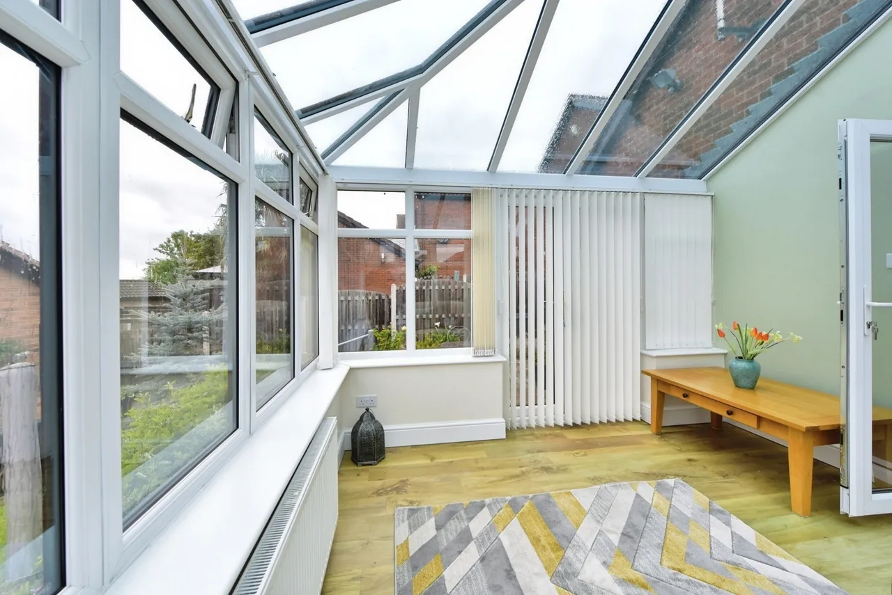 Foxcroft Drive, Killamarsh, Sheffield, Derbyshire, S21, photo 11