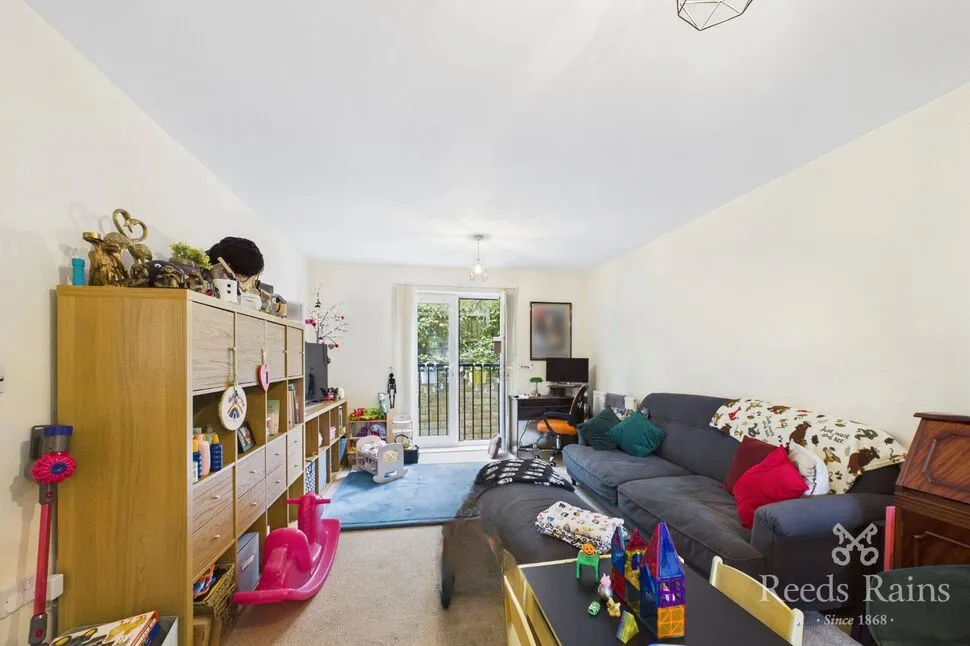 Laithe Hall Avenue, Cleckheaton, West Yorkshire, BD19, photo 8