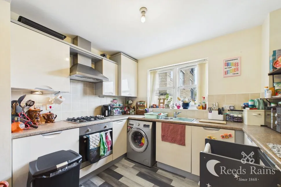 Laithe Hall Avenue, Cleckheaton, West Yorkshire, BD19, photo 4