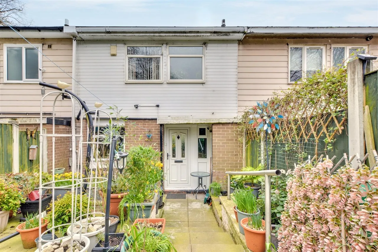 Cairns Close, Nottingham, NG5, photo 10