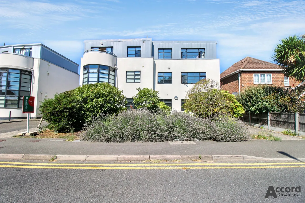 Camellia Close, Brentwood, CM13, photo 10