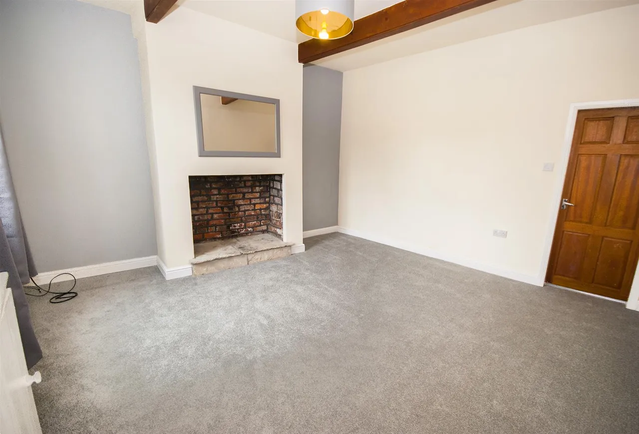Pleasant Street, Walshaw, BL8, photo 3