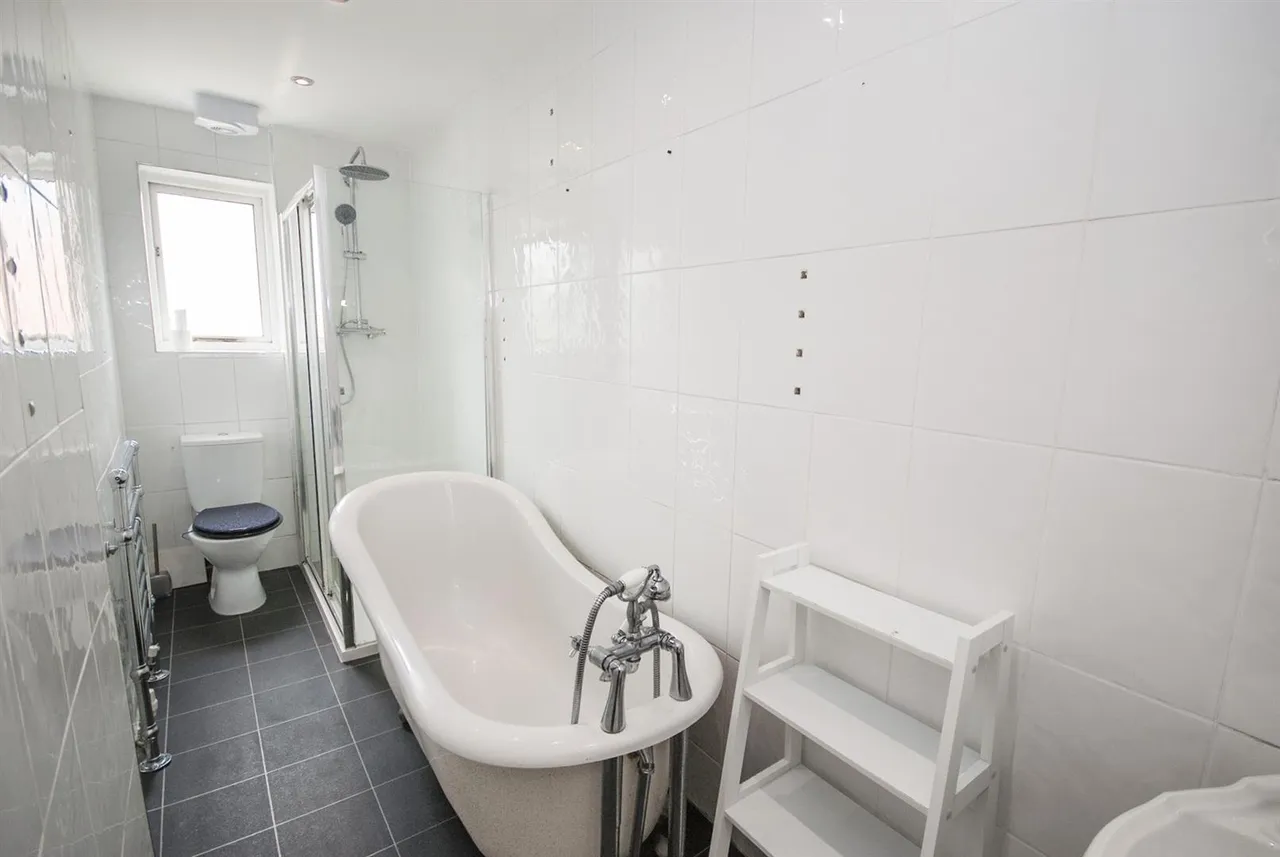 Pleasant Street, Walshaw, BL8, photo 8