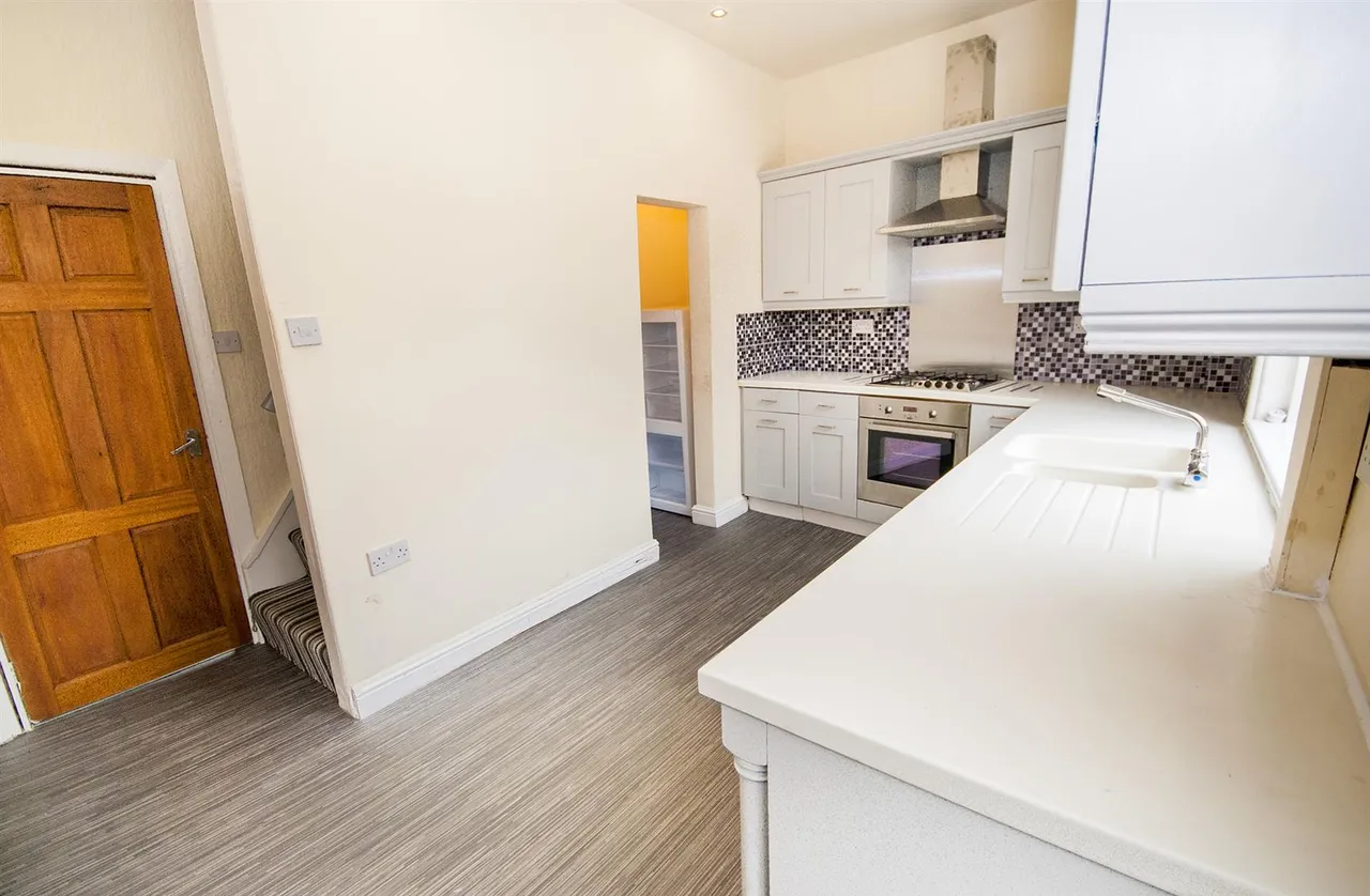 Pleasant Street, Walshaw, BL8, photo 5