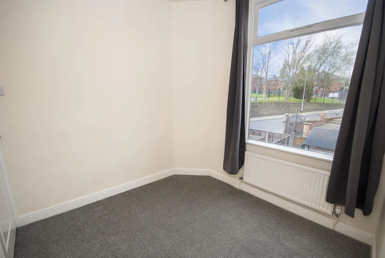 Pleasant Street, Walshaw, BL8, photo 7