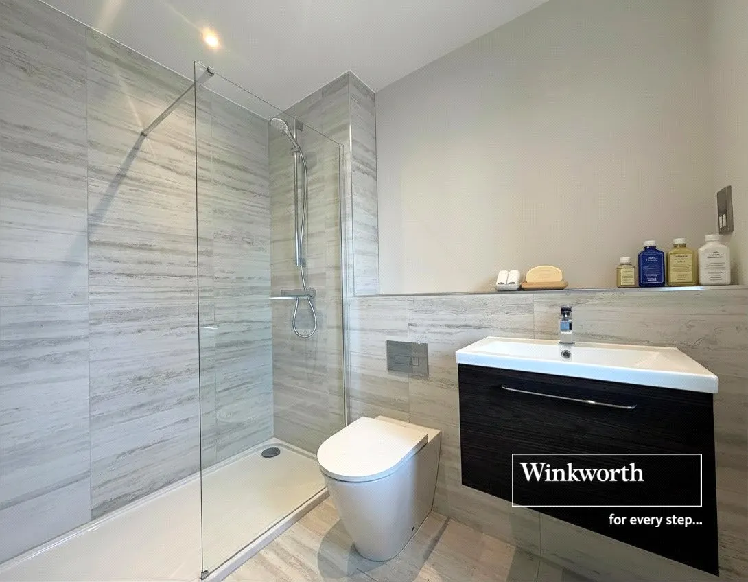 Fairway View Close, West Parley, BH22, photo 11