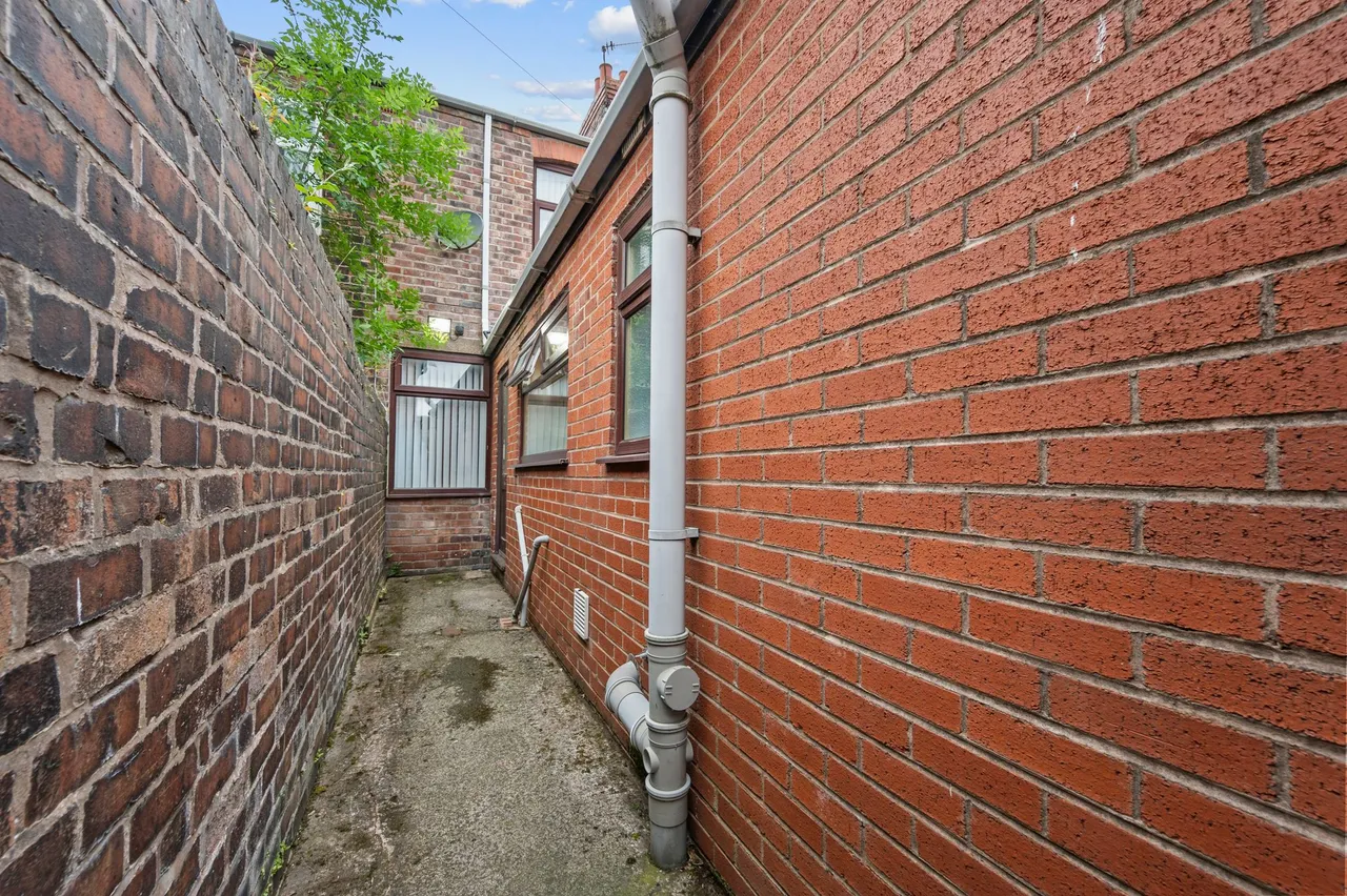 Crown Street, Thatto Heath, St. Helens, St. Helens, WA9 5RD, photo 19