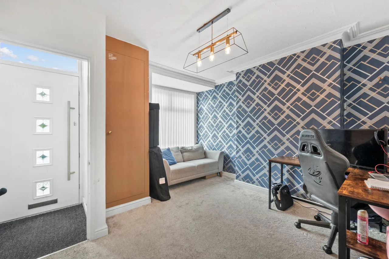 Crown Street, Thatto Heath, St. Helens, St. Helens, WA9 5RD, photo 6