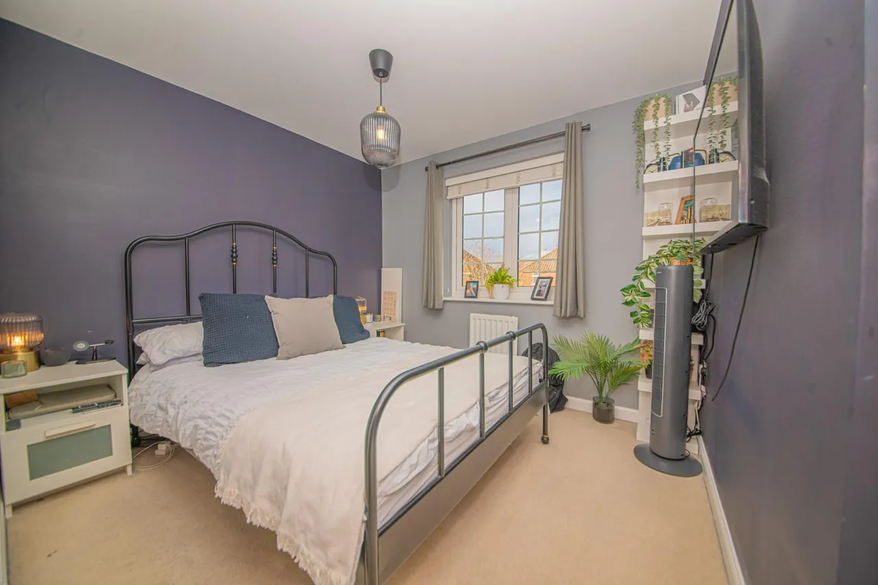 Viscount Gardens, Lakeside, Eastleigh, SO50 5UA, photo 11