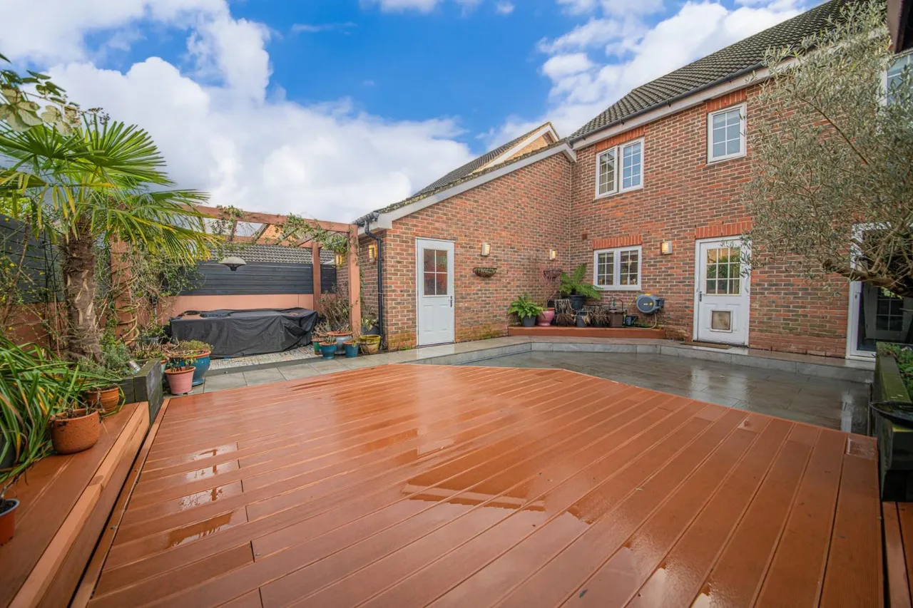 Viscount Gardens, Lakeside, Eastleigh, SO50 5UA, photo 21