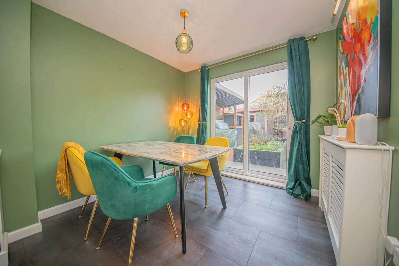 Viscount Gardens, Lakeside, Eastleigh, SO50 5UA, photo 6