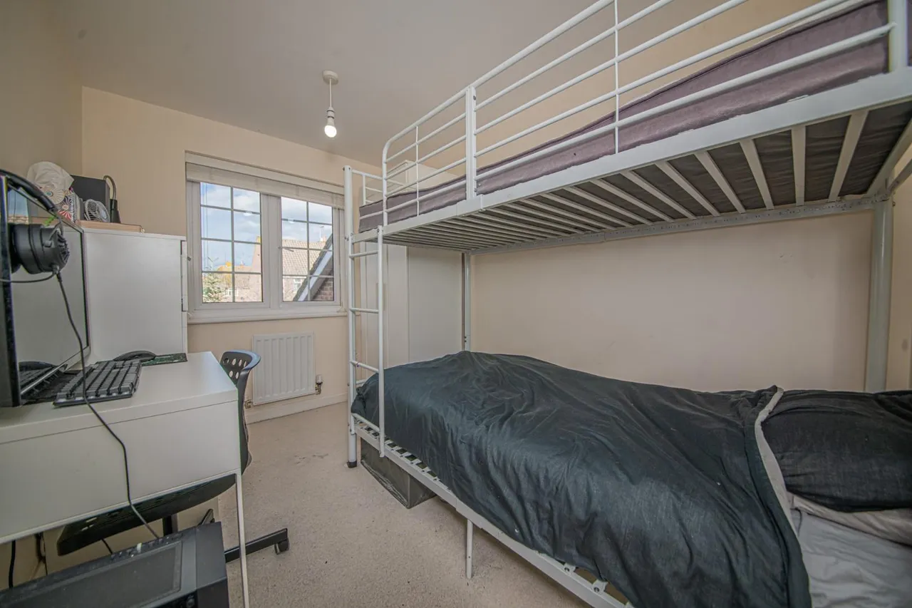 Viscount Gardens, Lakeside, Eastleigh, SO50 5UA, photo 15