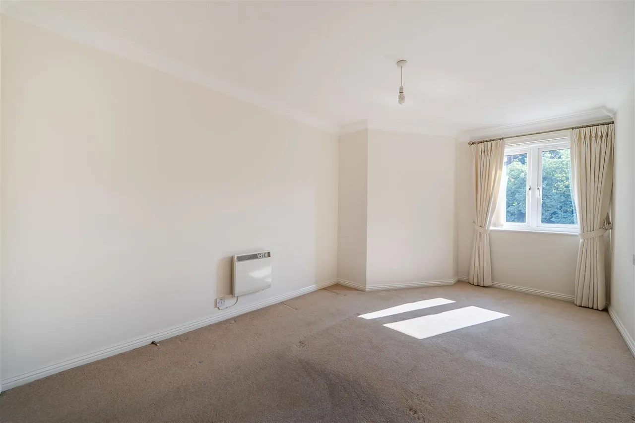 Trinity Street, Fareham, PO16, photo 8