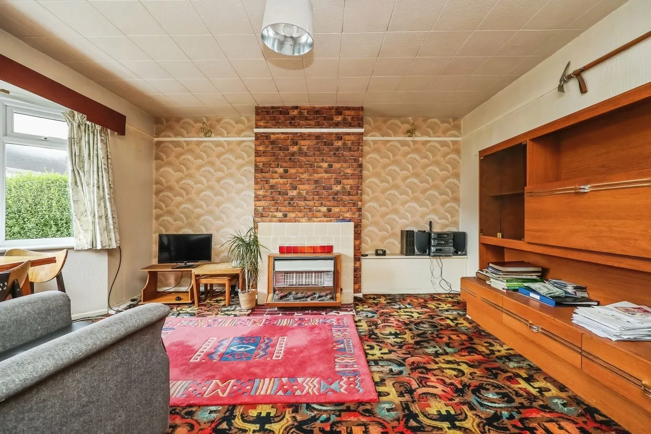Thistledown Road, Clifton, Nottingham, NG11, photo 6