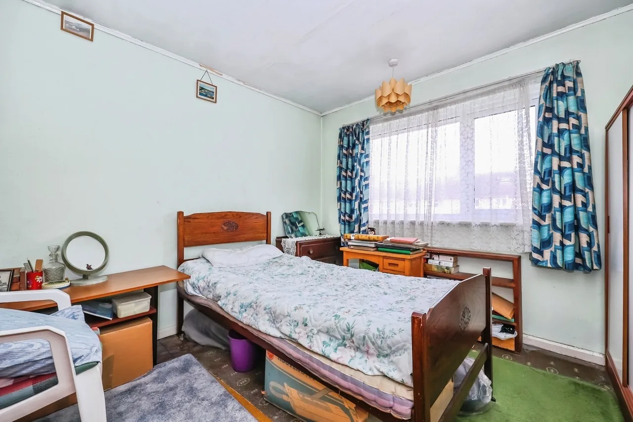 Thistledown Road, Clifton, Nottingham, NG11, photo 10