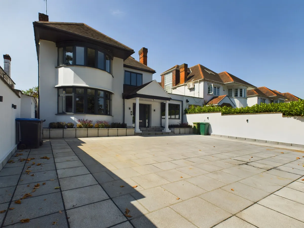 London, NW6, photo 3