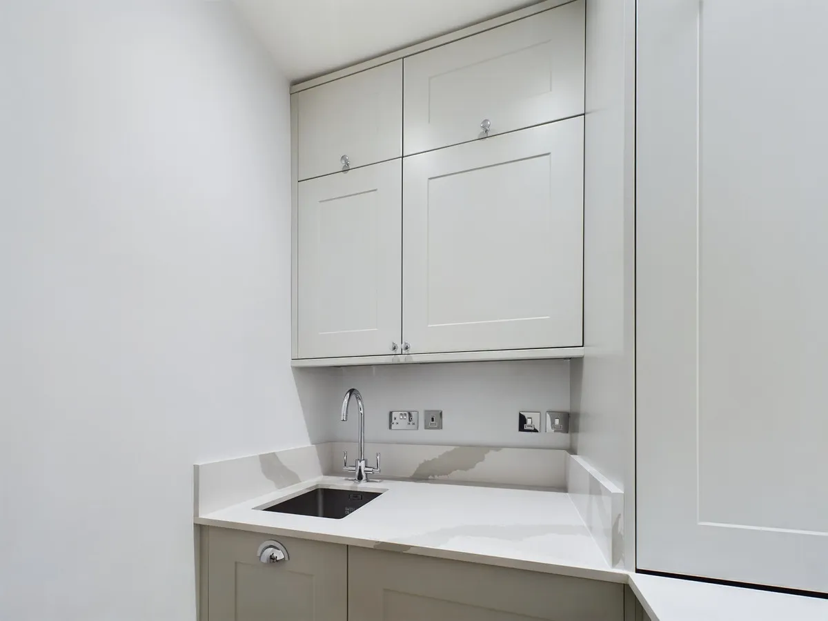 London, NW6, photo 14