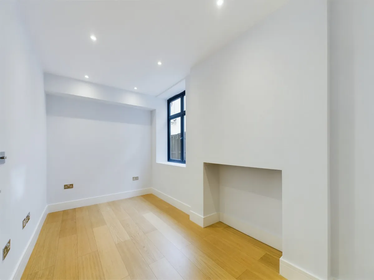 London, NW6, photo 9