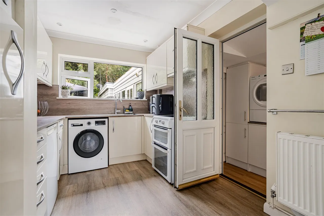 Barton Grove, Kedington, CB9, photo 5