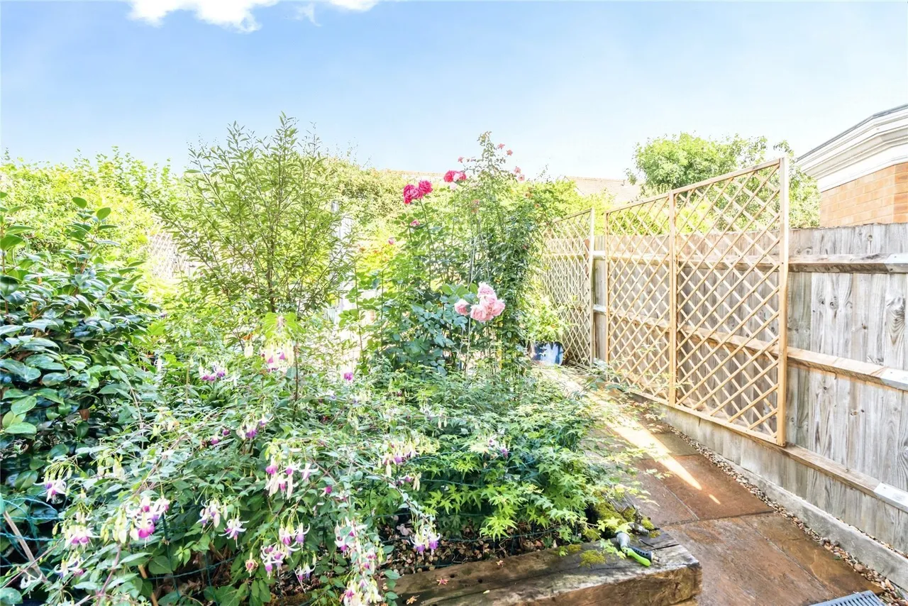 Woodlands Lane, Chichester, PO19, photo 14