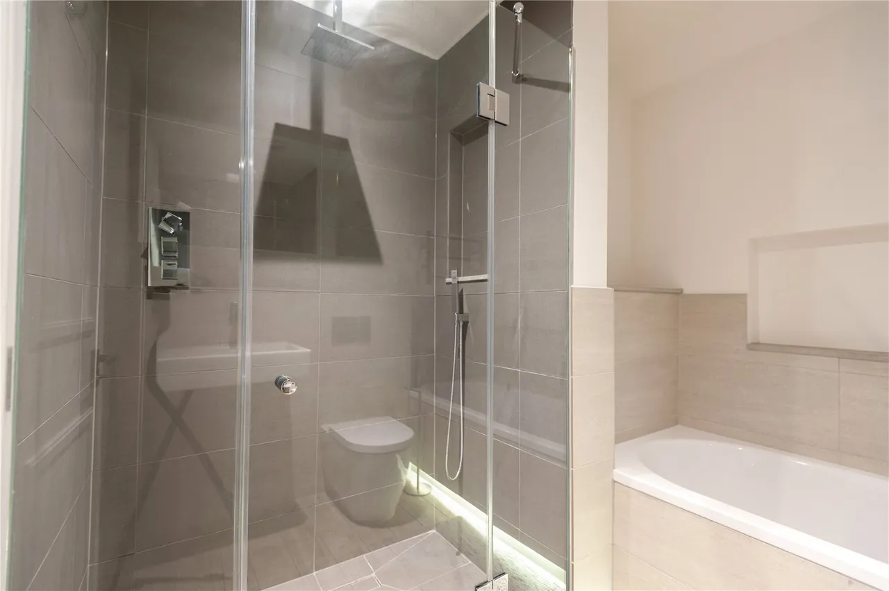 Lower Square, Old Isleworth, TW7, photo 14