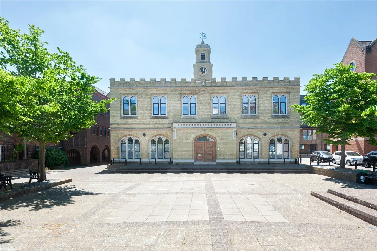Lower Square, Old Isleworth, TW7, photo 21