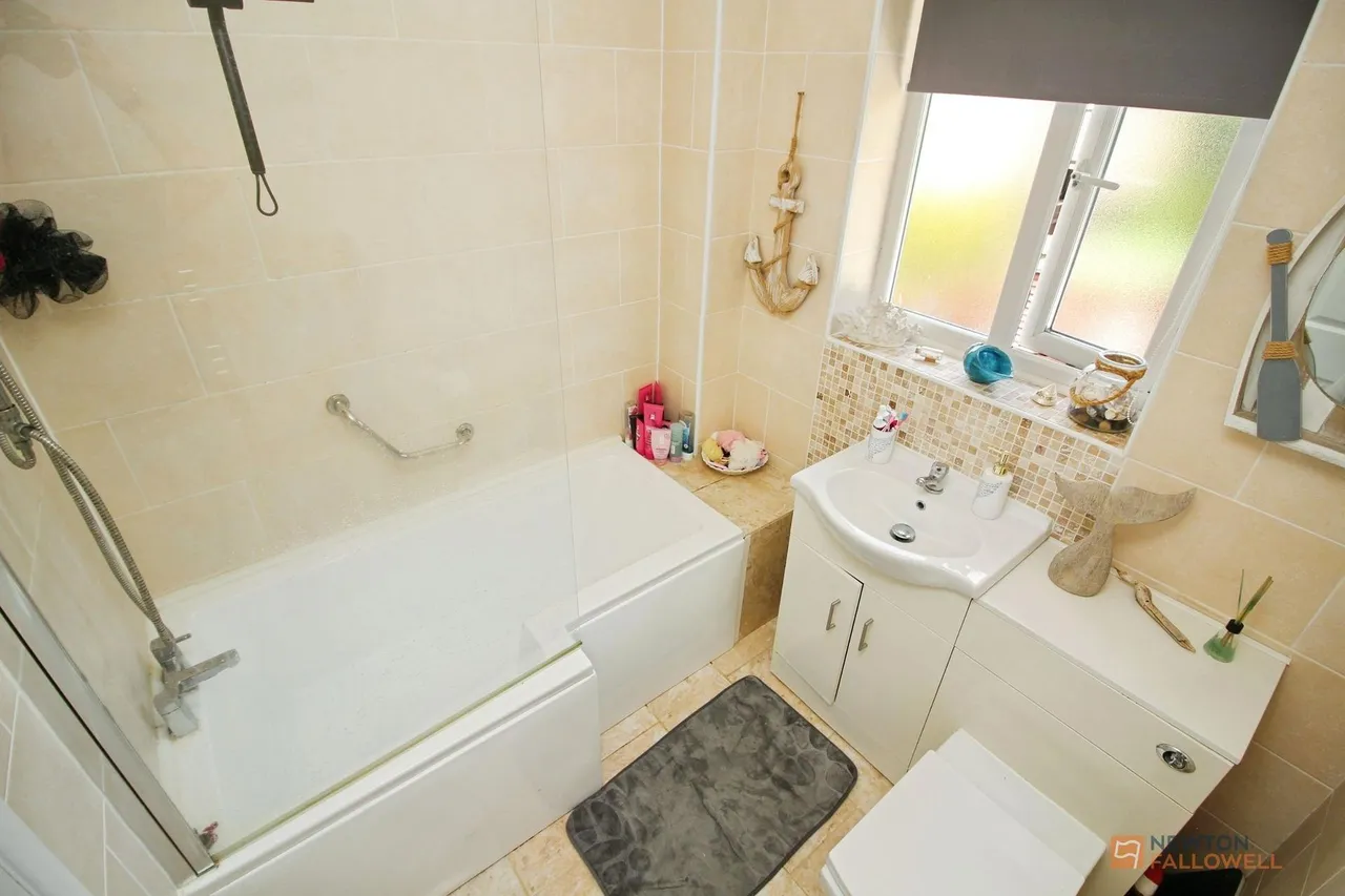 Heathley Close, Leicester Forest East, LE3, photo 14