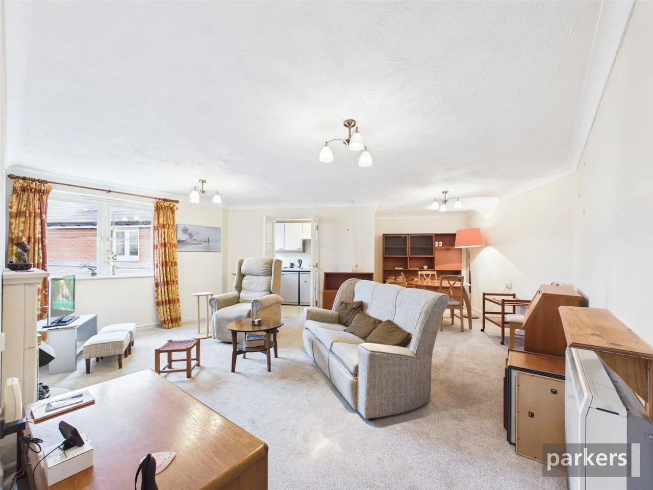 Waltham Road, Twyford, RG10, photo 2