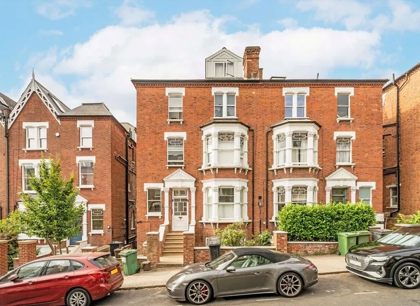 2 bed flat to rent — Nassington Road, Hampstead, NW3