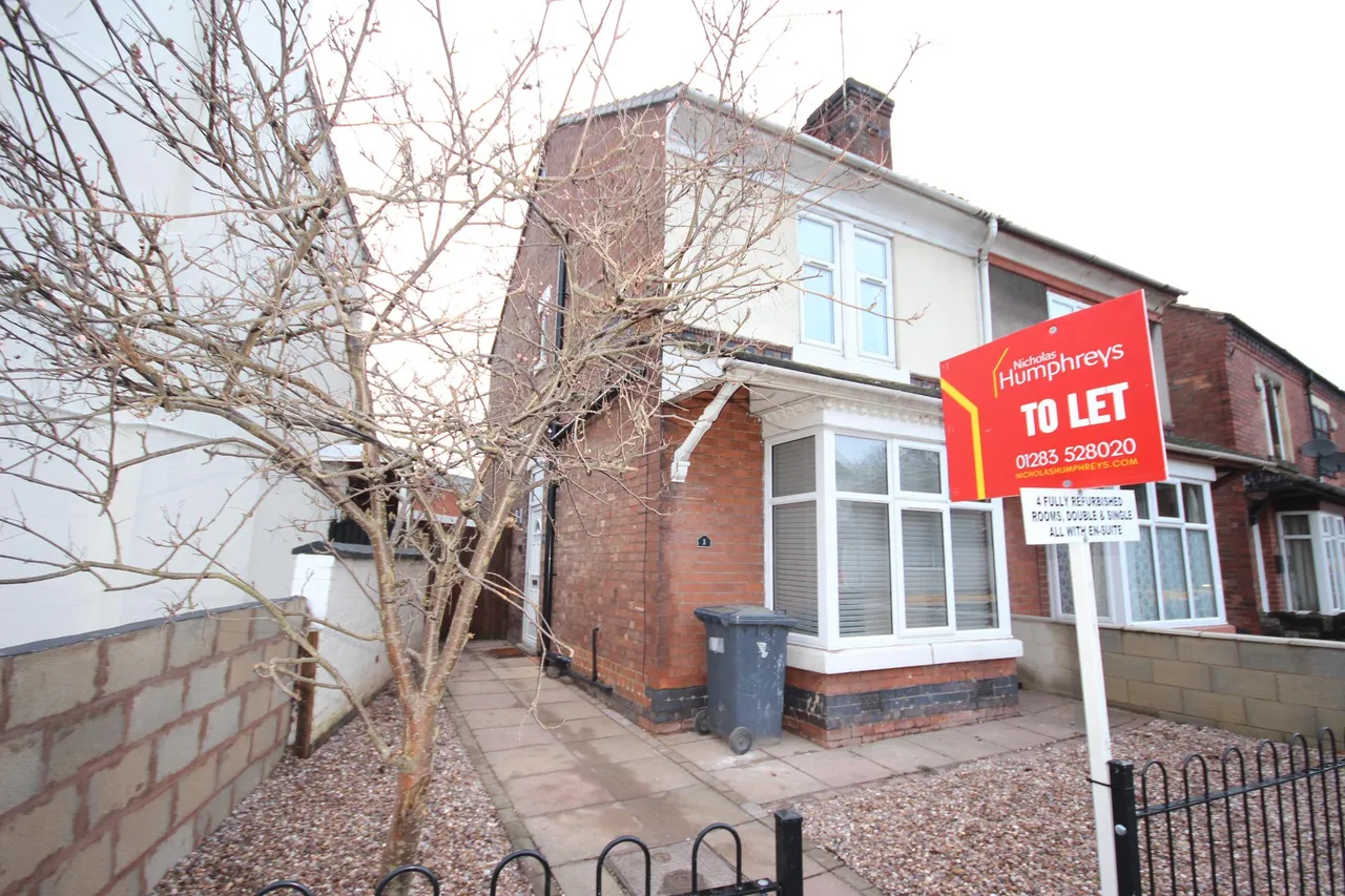 Belvedere Road, Burton upon Trent, DE13, photo 10